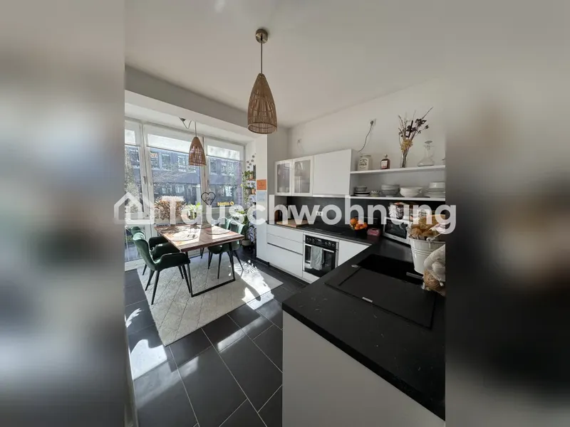 Tauschwohnung: Tausche 2-Zimmer-Wohnung in Friedrichshain gegen 4 Zimmer — photo 1